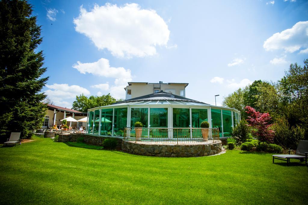 Thermenhotel Quellenhof Bad Füssing Dış mekan fotoğraf
