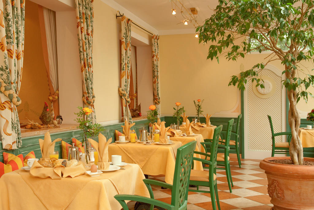 Thermenhotel Quellenhof Bad Füssing Dış mekan fotoğraf