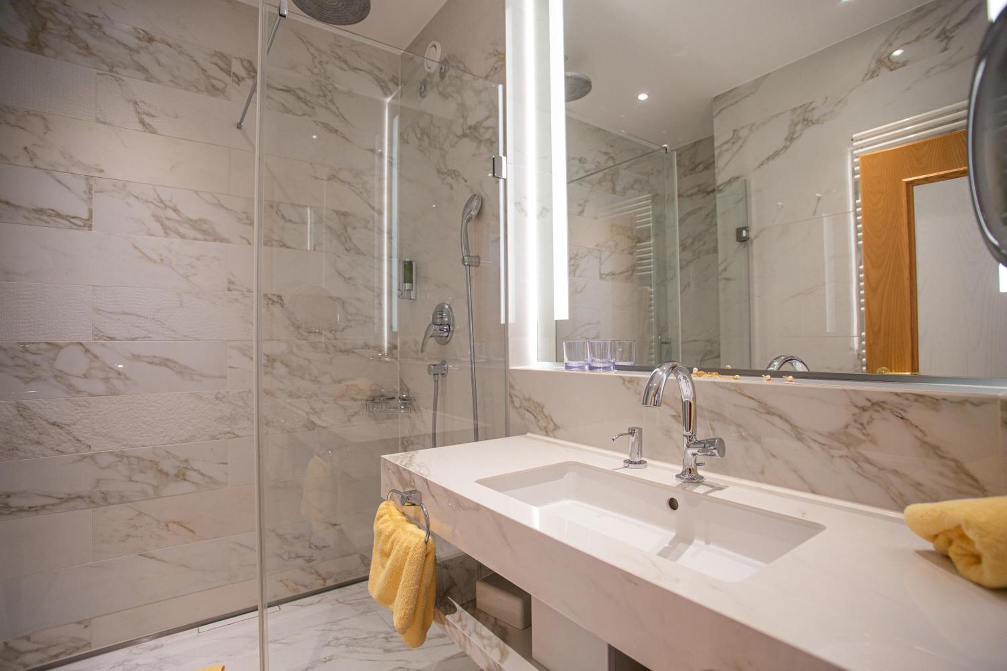 Thermenhotel Quellenhof Bad Füssing Dış mekan fotoğraf