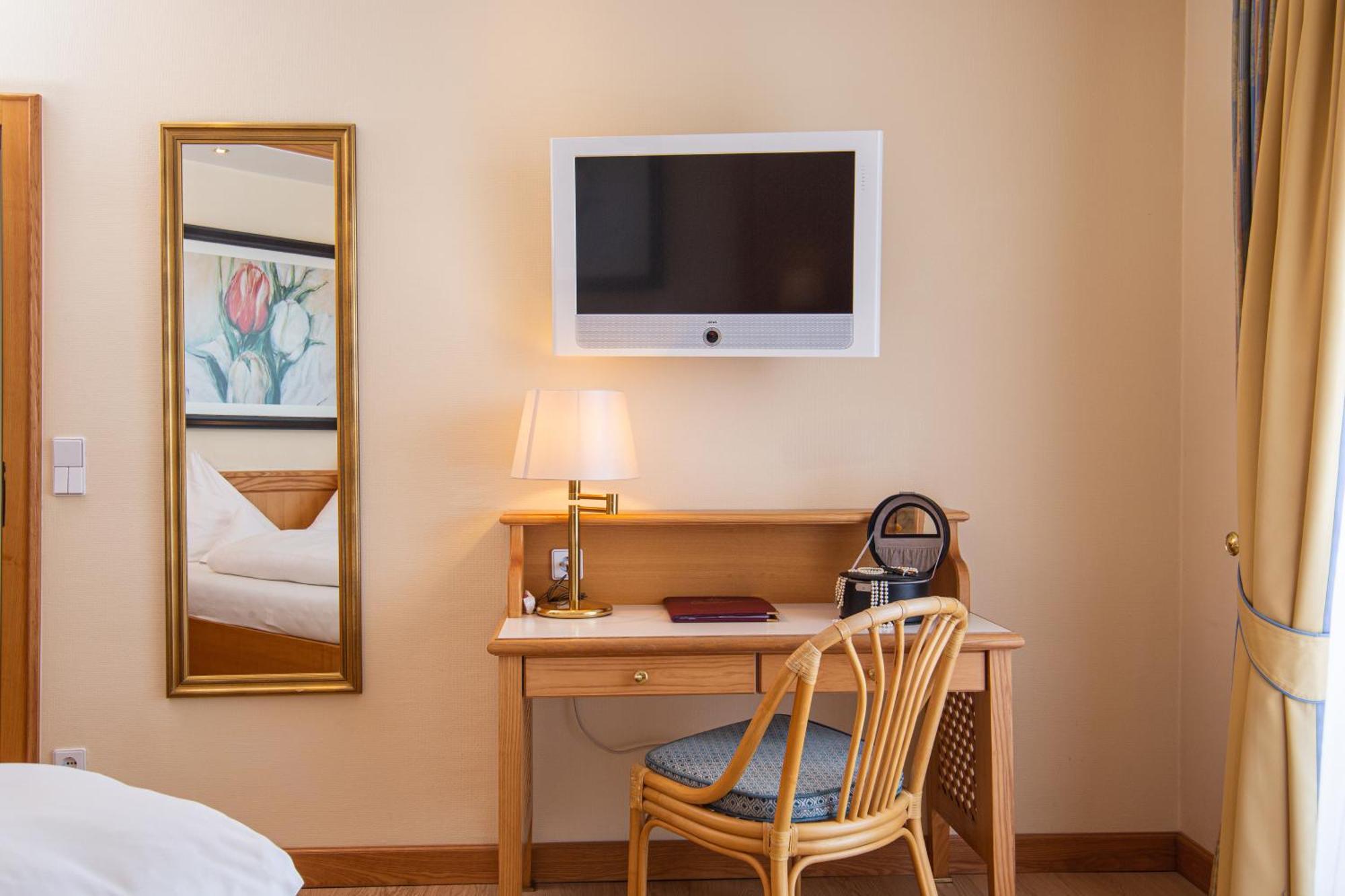 Thermenhotel Quellenhof Bad Füssing Dış mekan fotoğraf